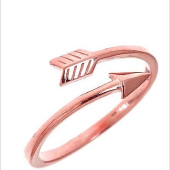 ‎Rose Gold Vermeil Arrow Ring - Picture 5 of 7